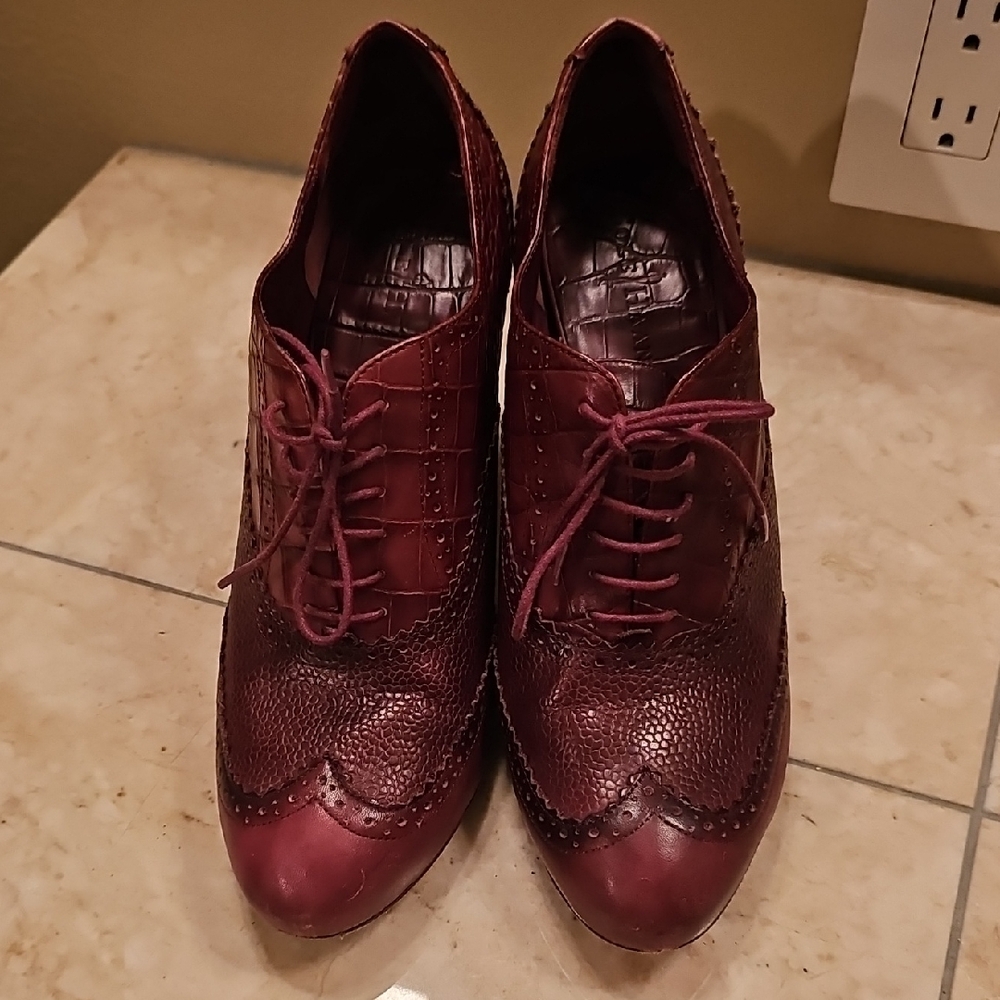 Cole Haan Burgundy Lace-Up Women's Flats